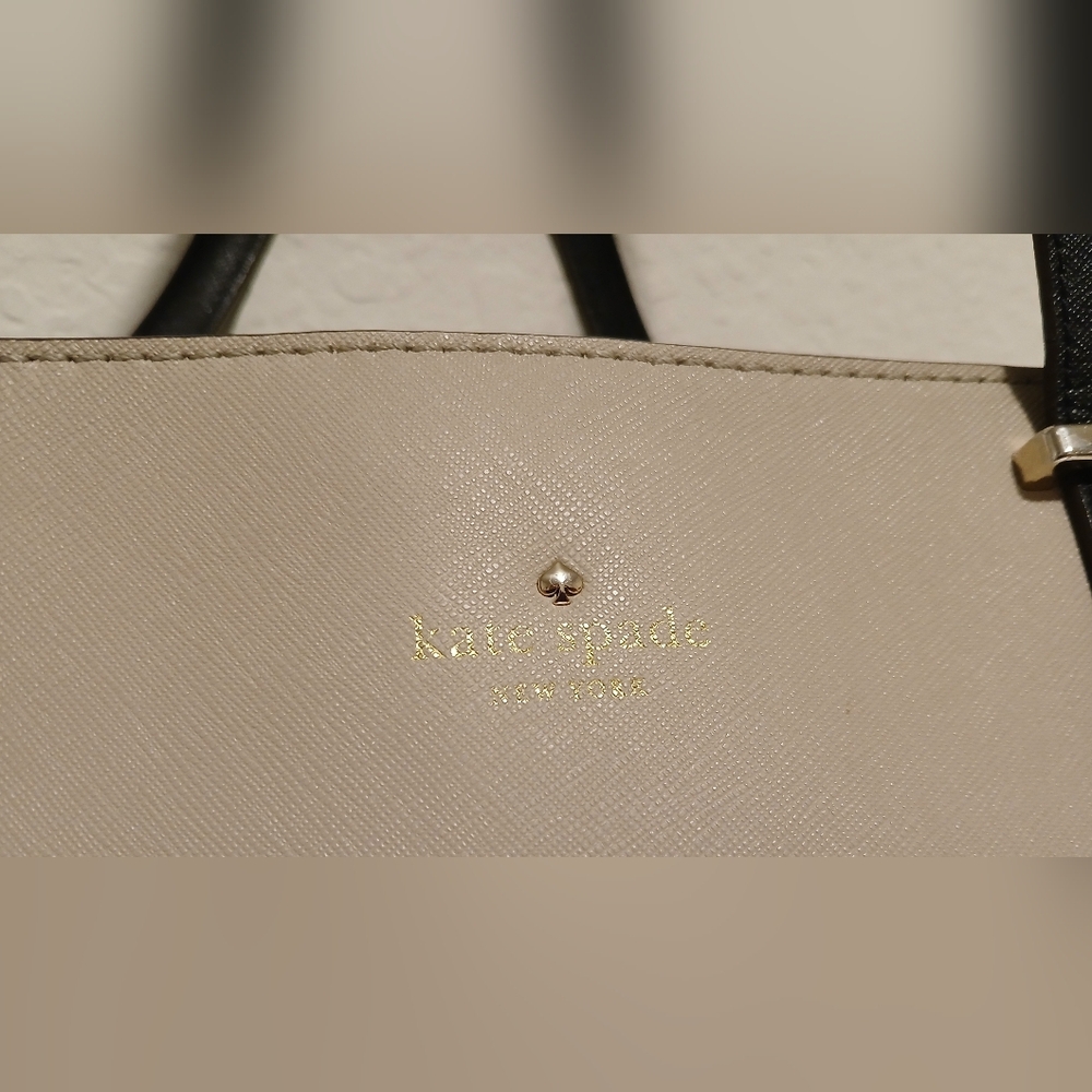 Kate Spade Large‎ Purse With Dust Bag - Picture 2 of 16